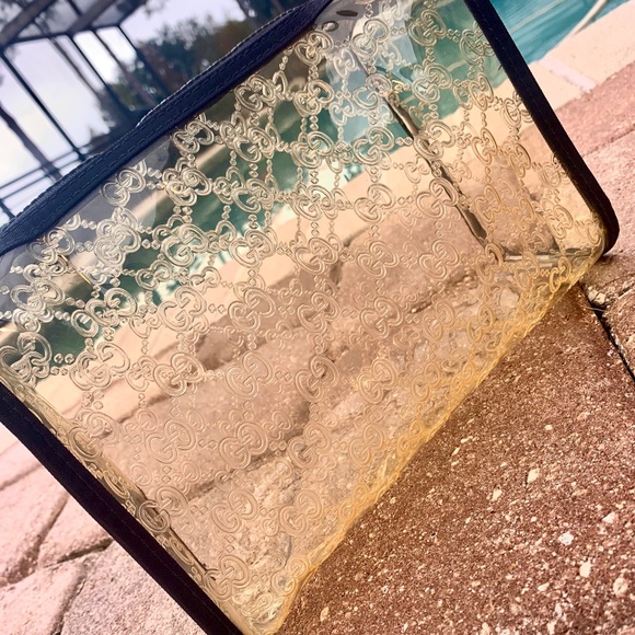 TRANSLUCENT GOLD GUCCI COSMETIC BAG - Picture 1 of 7